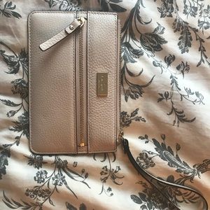Kate spade wristlet